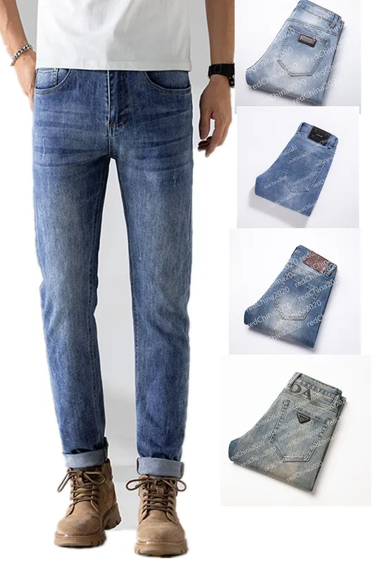 2024 Nueva primavera / otoño Nuevos pantalones vaqueros elásticos rasgados y ajustados para hombres Pantalones casuales clásicos