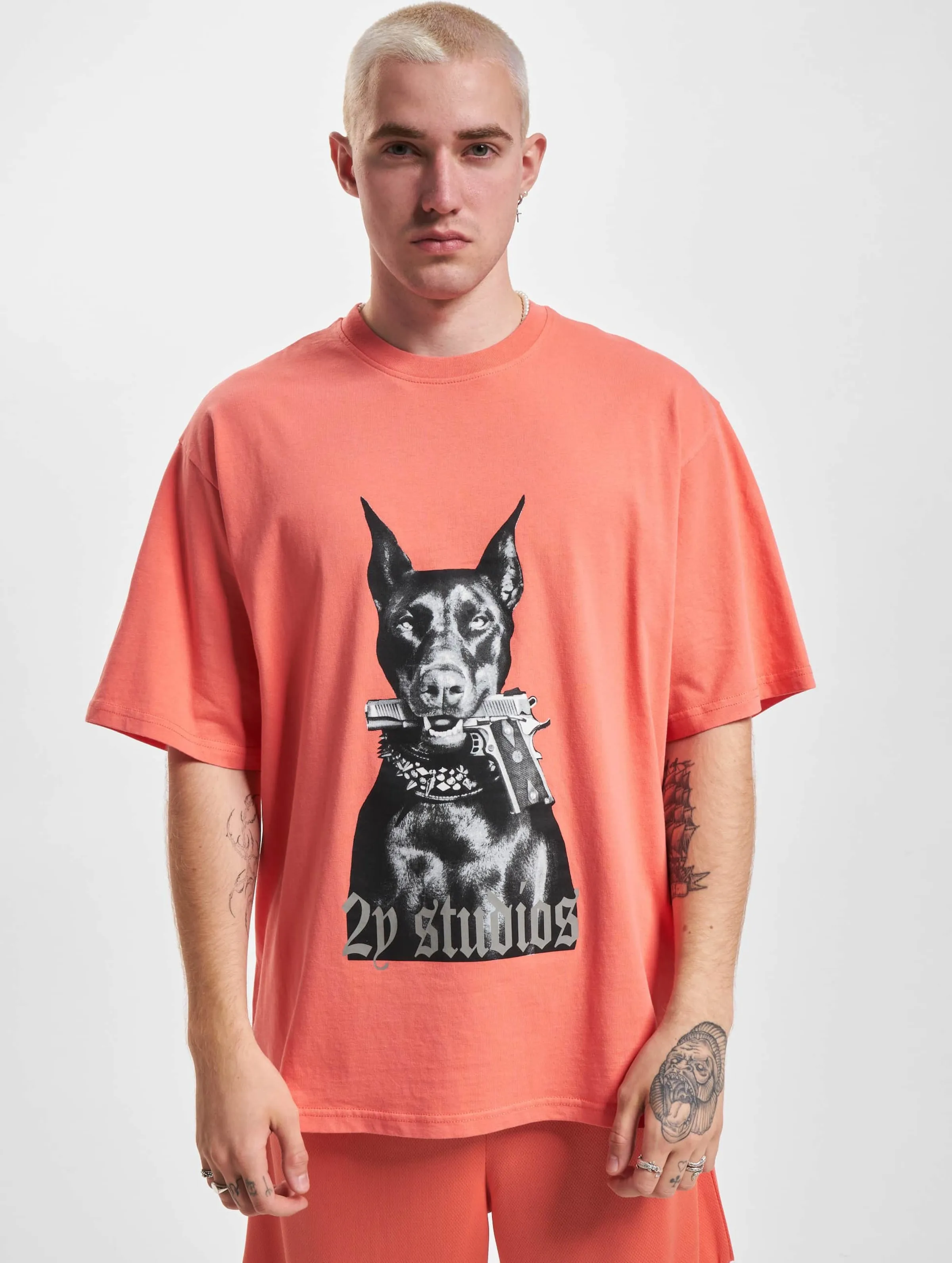 2Y STUDIOS 2Y STUDIOS TSHIRT