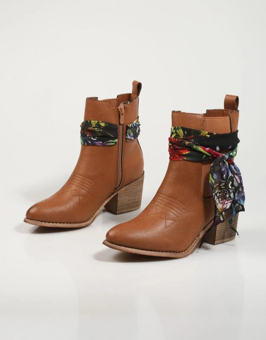  ankle boots CHIKA10 Lily 22 en Tan 81012
