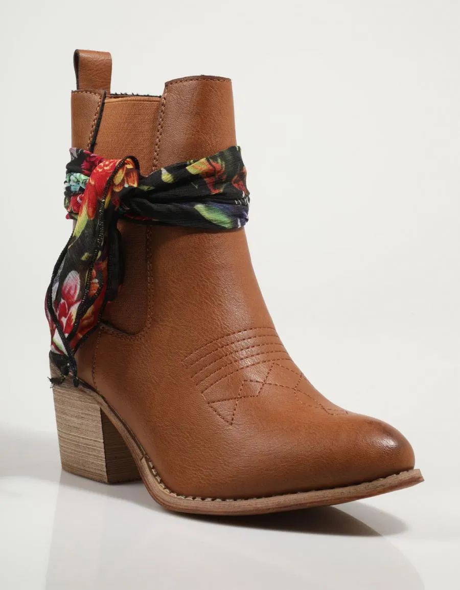  ankle boots CHIKA10 Lily 22 en Tan 81012