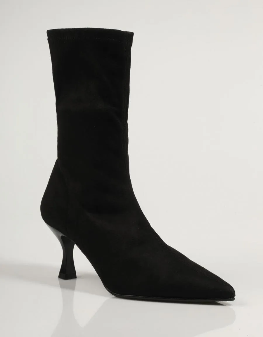  ankle boots REBECCA HOPE 2207 en Black 83724