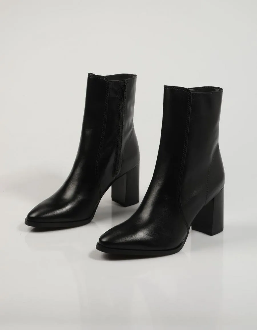  ankle boots REBECCA HOPE 4008 en Black 83511