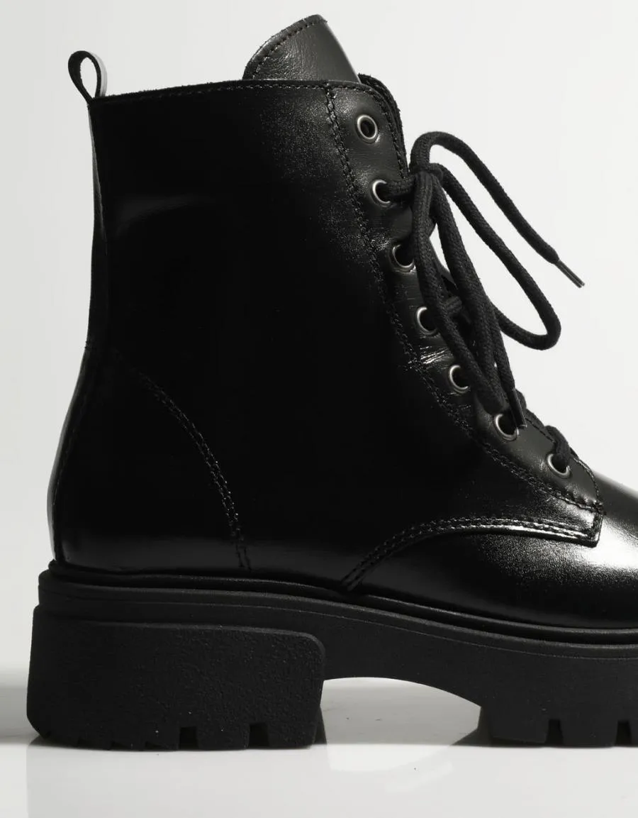  ankle boots REBECCA HOPE 8419 en Black 83499