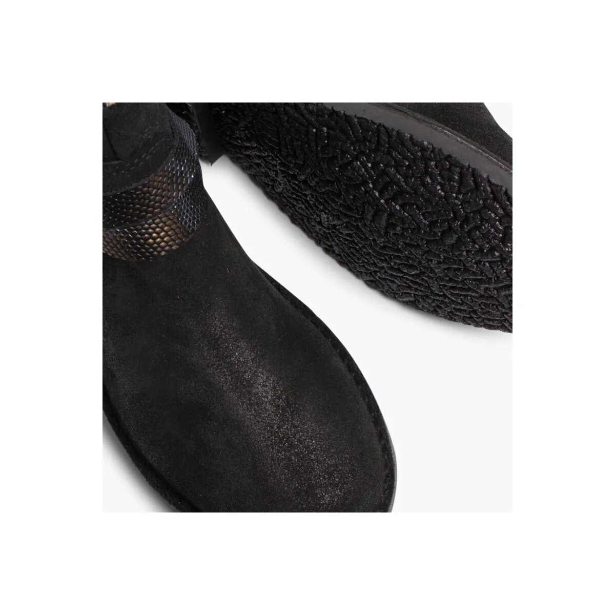 Botas Bajas Con Adorno Efecto Serpiente