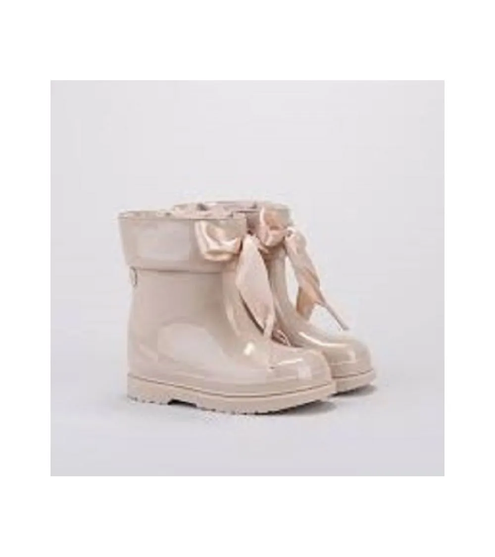 BOTAS DE AGUA IGOR BIMBI LAZO BEIGE