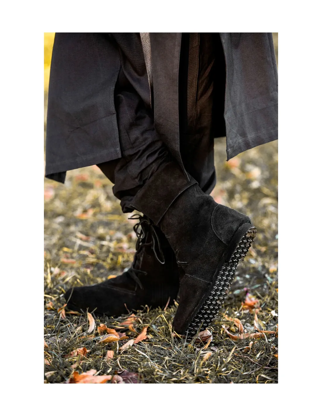 Botas medievales Aurin con puño, negro
