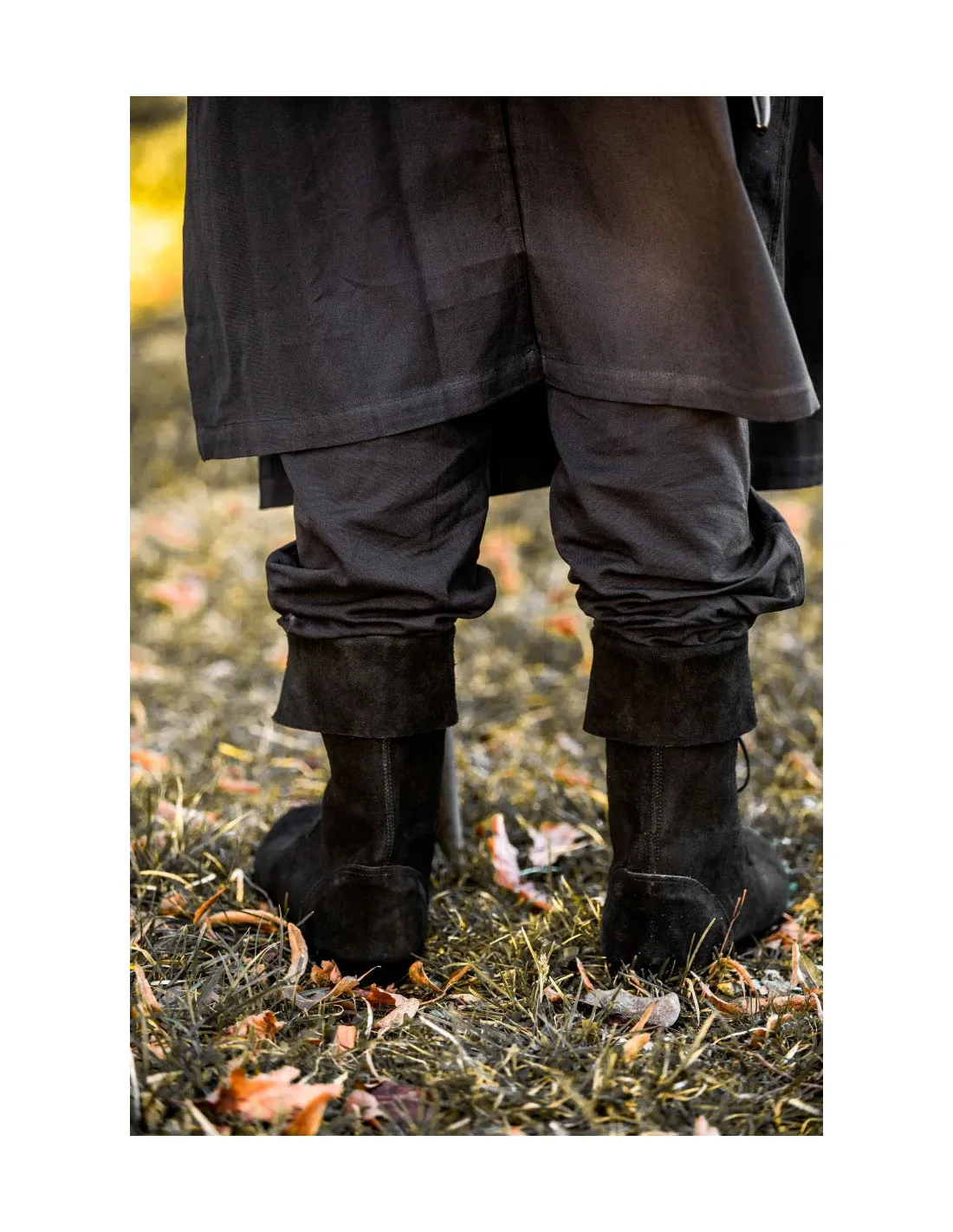 Botas medievales Aurin con puño, negro