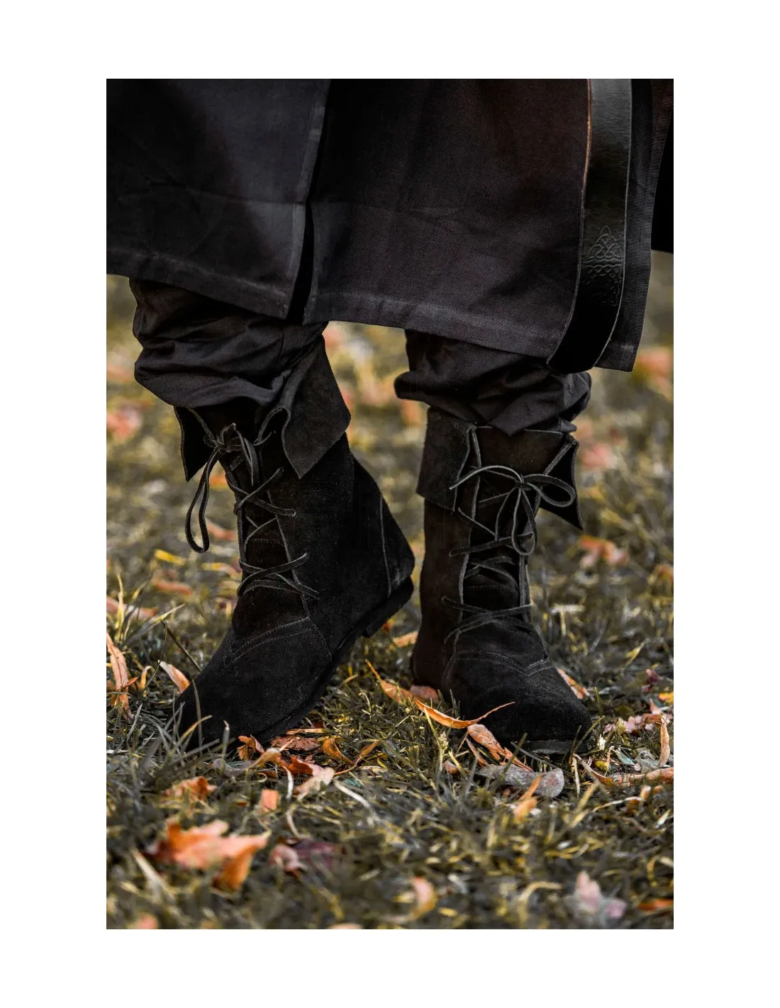 Botas medievales Aurin con puño, negro