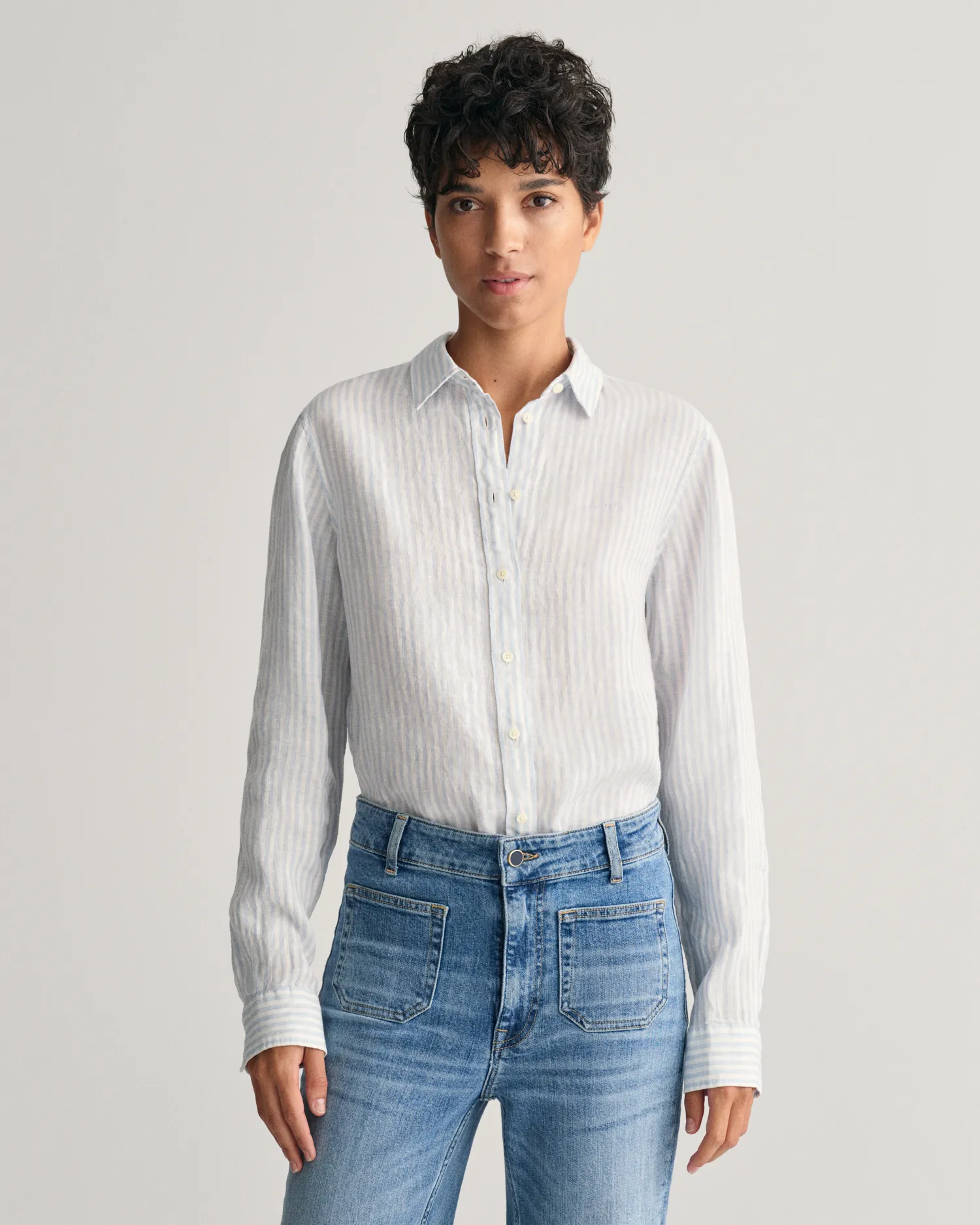 Camisa Regular Fit de lino a rayas