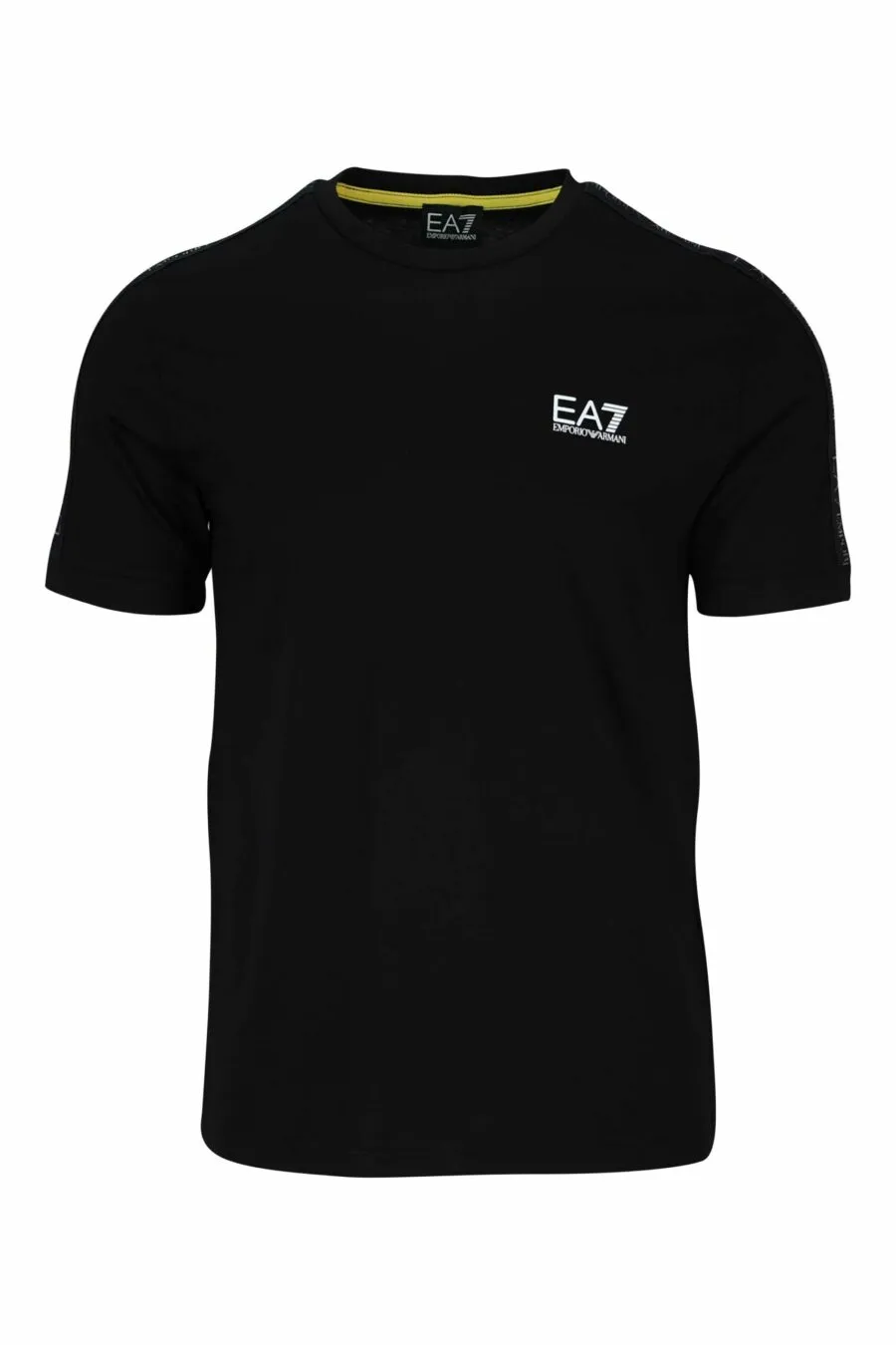 Camiseta negra con minilogo en cinta 