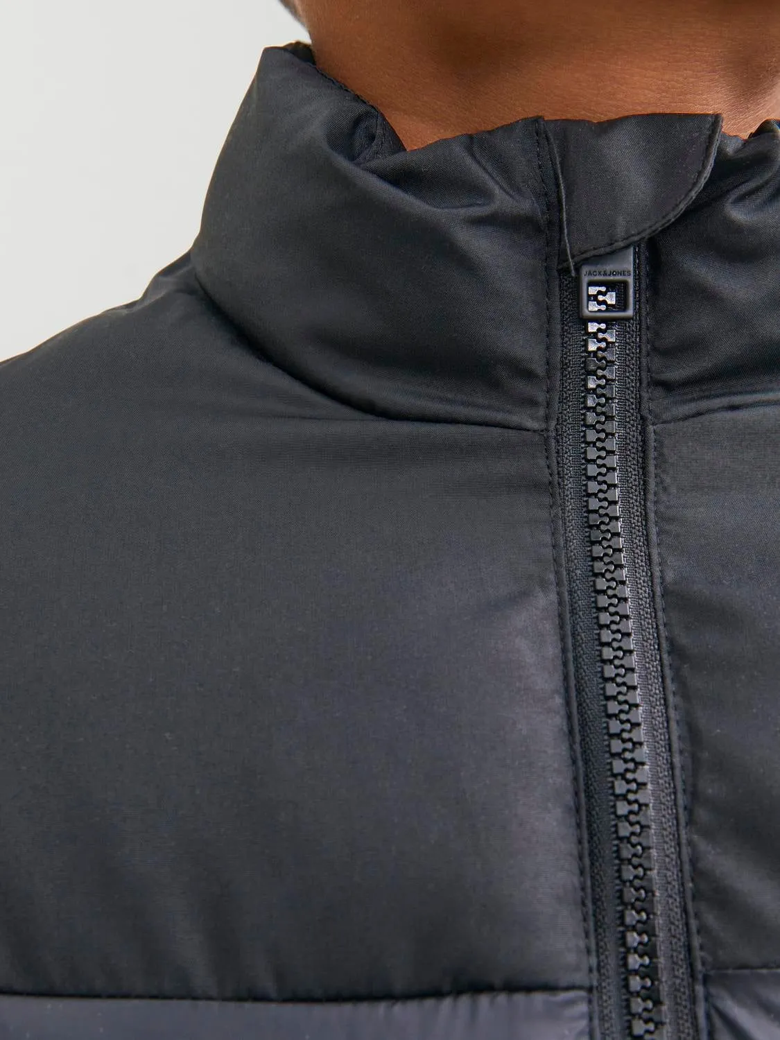 Chaqueta corta acolchada Junior | Negro | Jack & Jones®