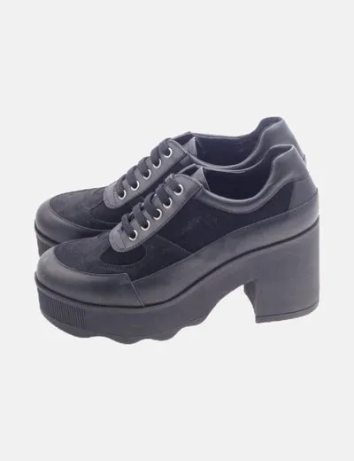 Gaia shoes Mocasin negro tacón
