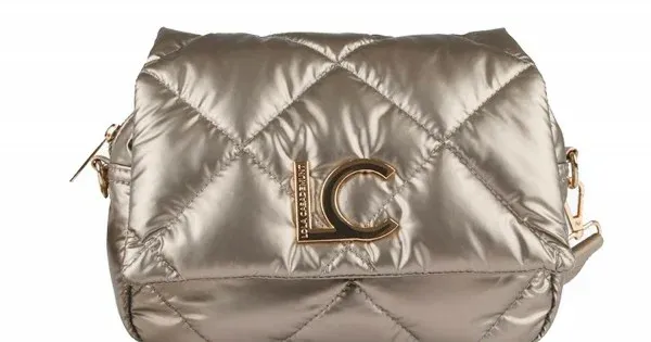 Lola Casademunt 22327005 Oro