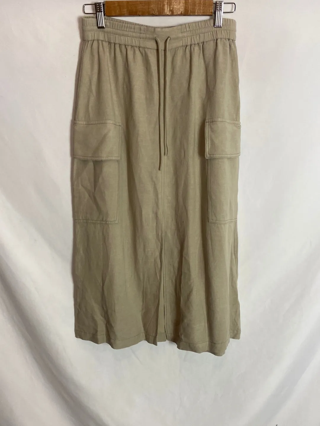 MASSIMO DUTTI. Falda cargo midi. T.S