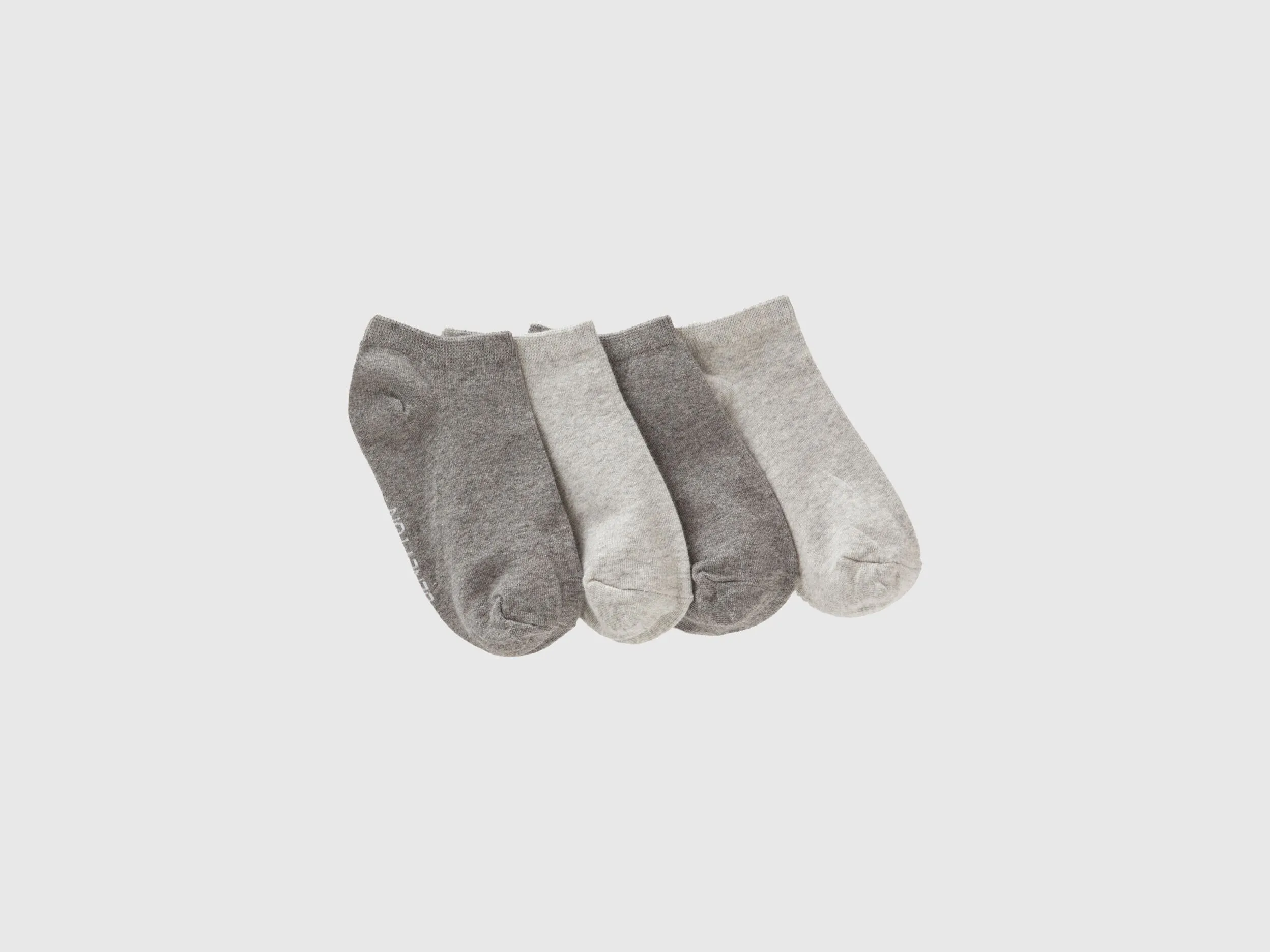 Pack de tres calcetines muy cortos