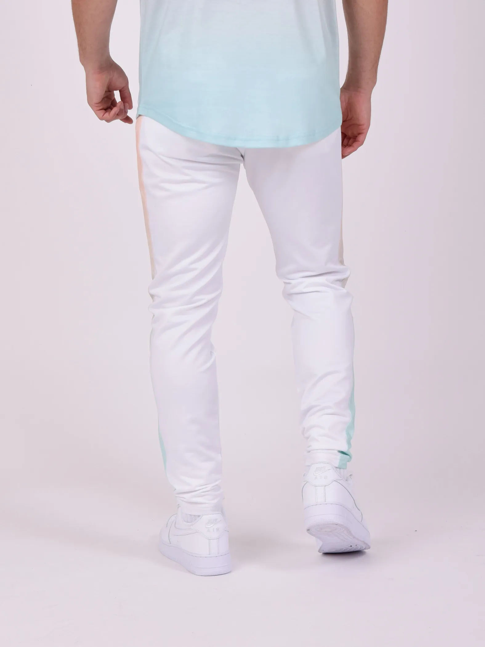 Pantalones con rayas degradadas