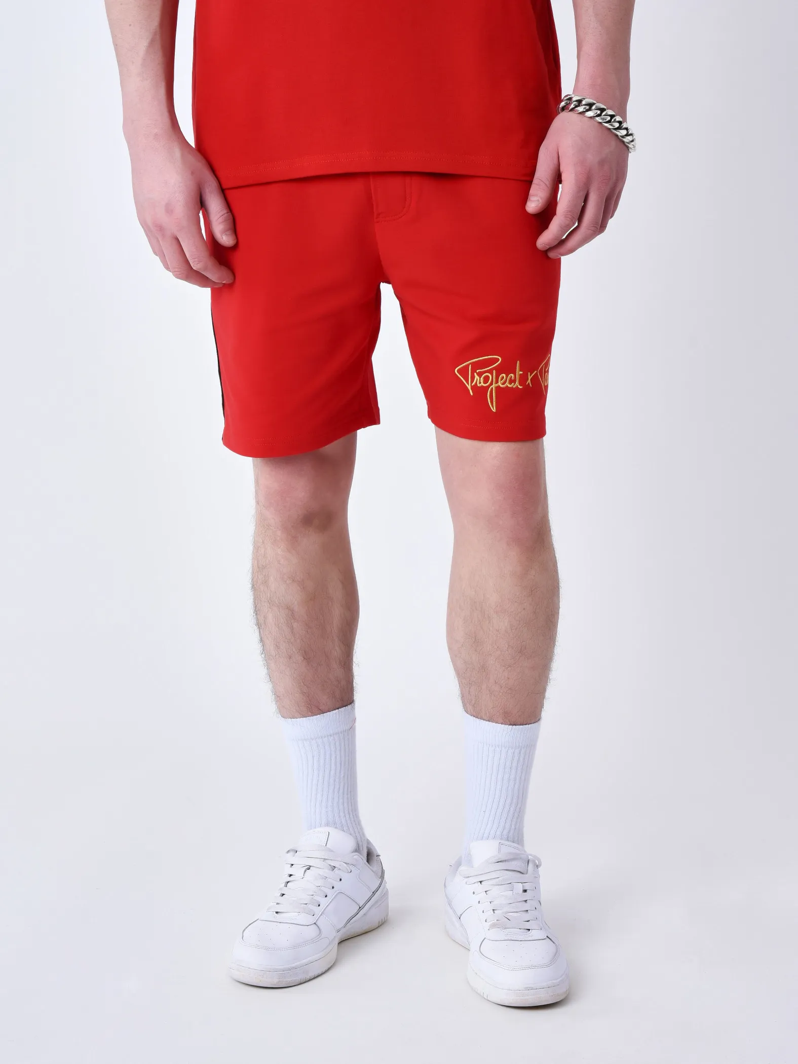 Pantalón corto clásico Rayas laterales bordadas