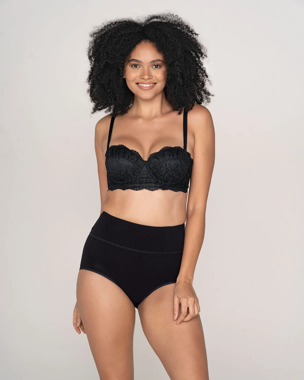Panty faja de compresión moderada tiro alto en SkinFuse