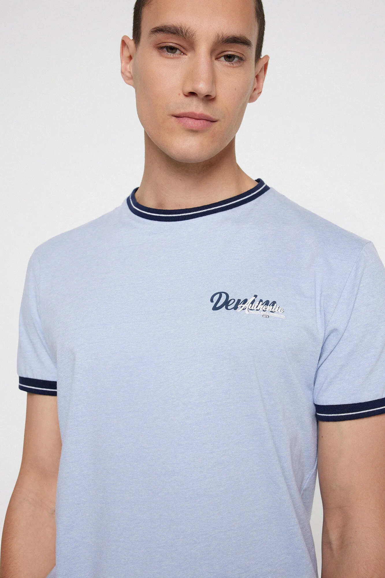 Privata Camiseta manga corta ribeteada
