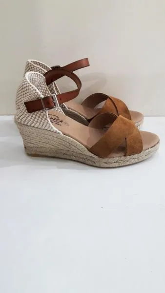 sandalia bnk  cuña tiras camel
