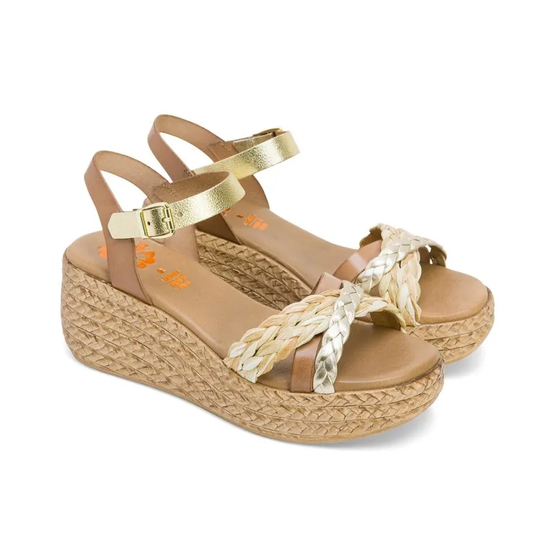 SANDALIA CUÑA TAUPE PLATINO GINA