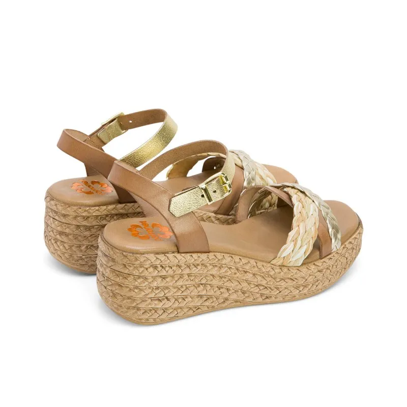 SANDALIA CUÑA TAUPE PLATINO GINA