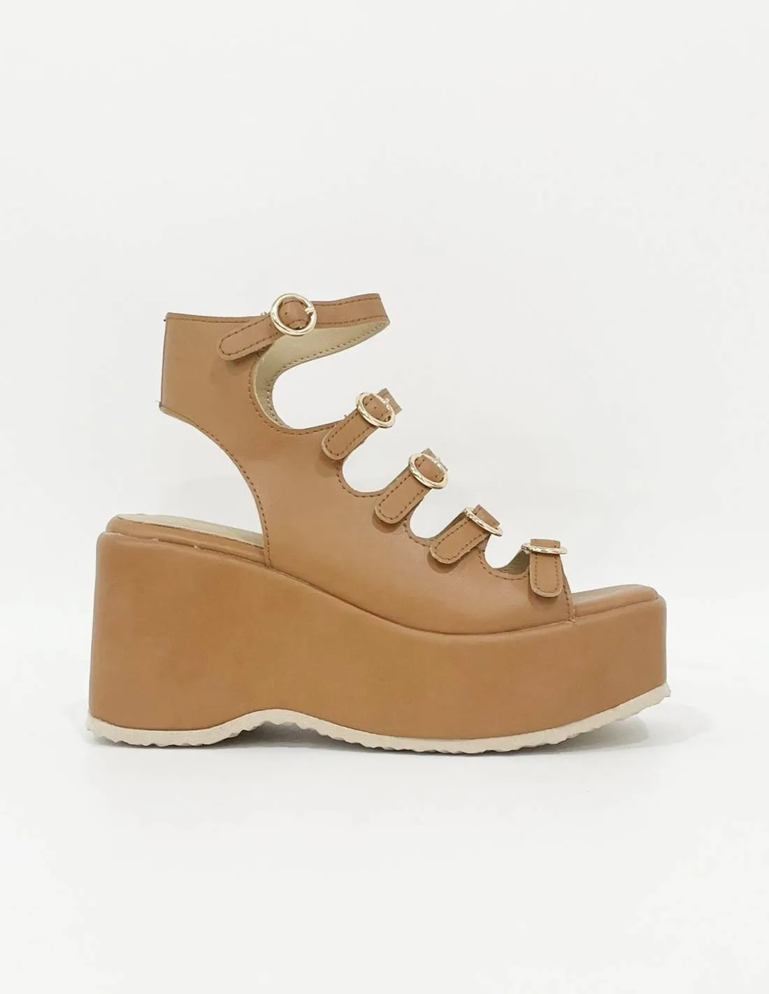 Sandalias punk camel