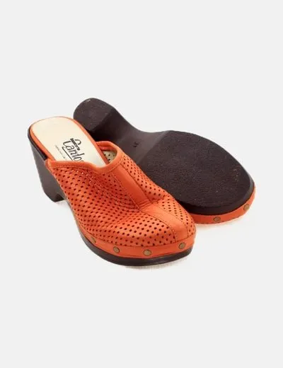 Sapataria Cardoso Zueco naranja tacón