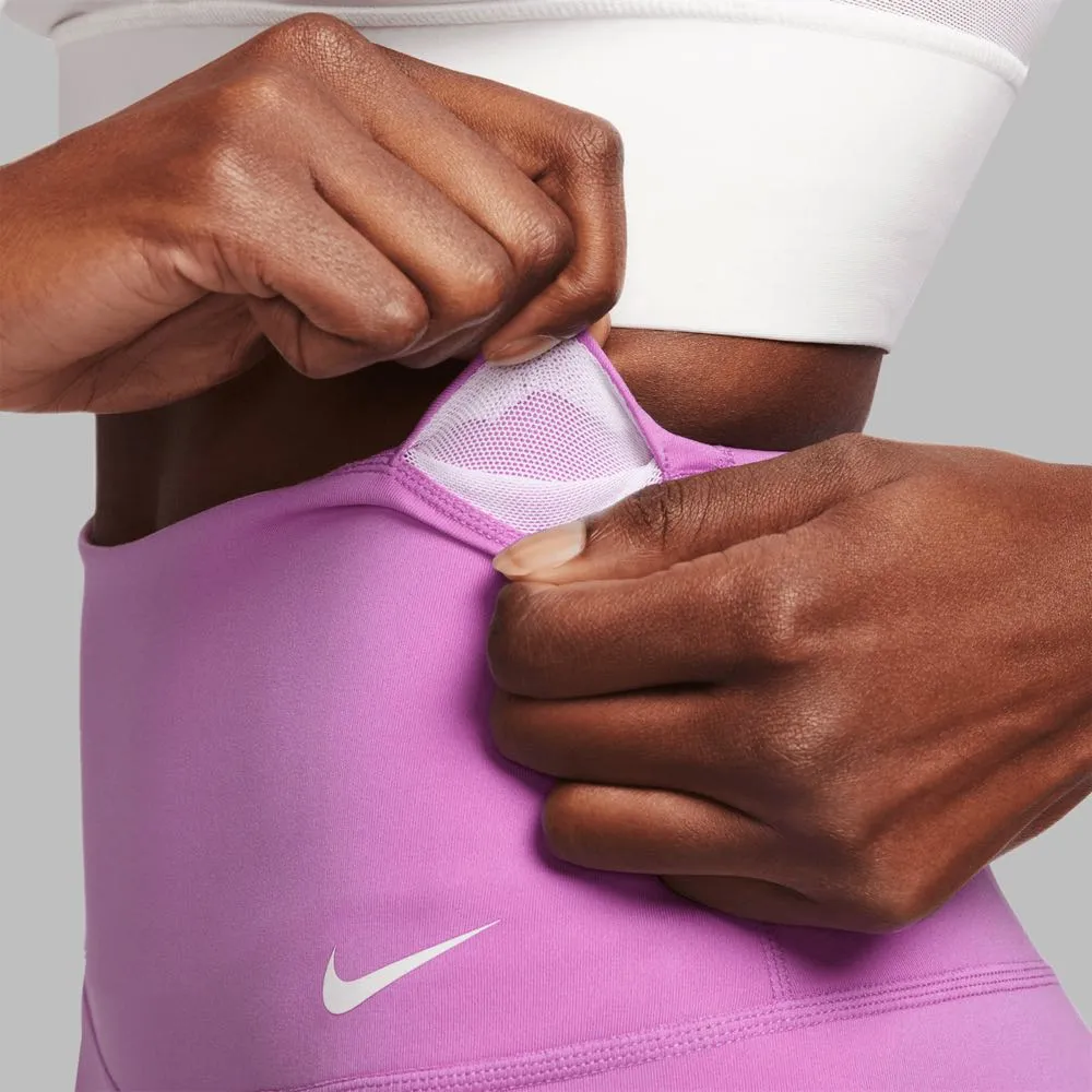 SHORT NIKE DRIFIT ONE MUJER