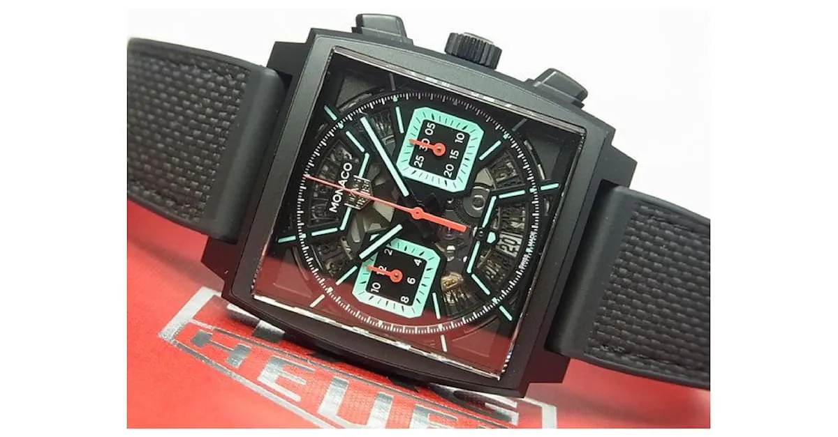 TAG HEUER Monaco Cronógrafo 39 MM Titanio CBL2184.FT6236 Hombre Plata 