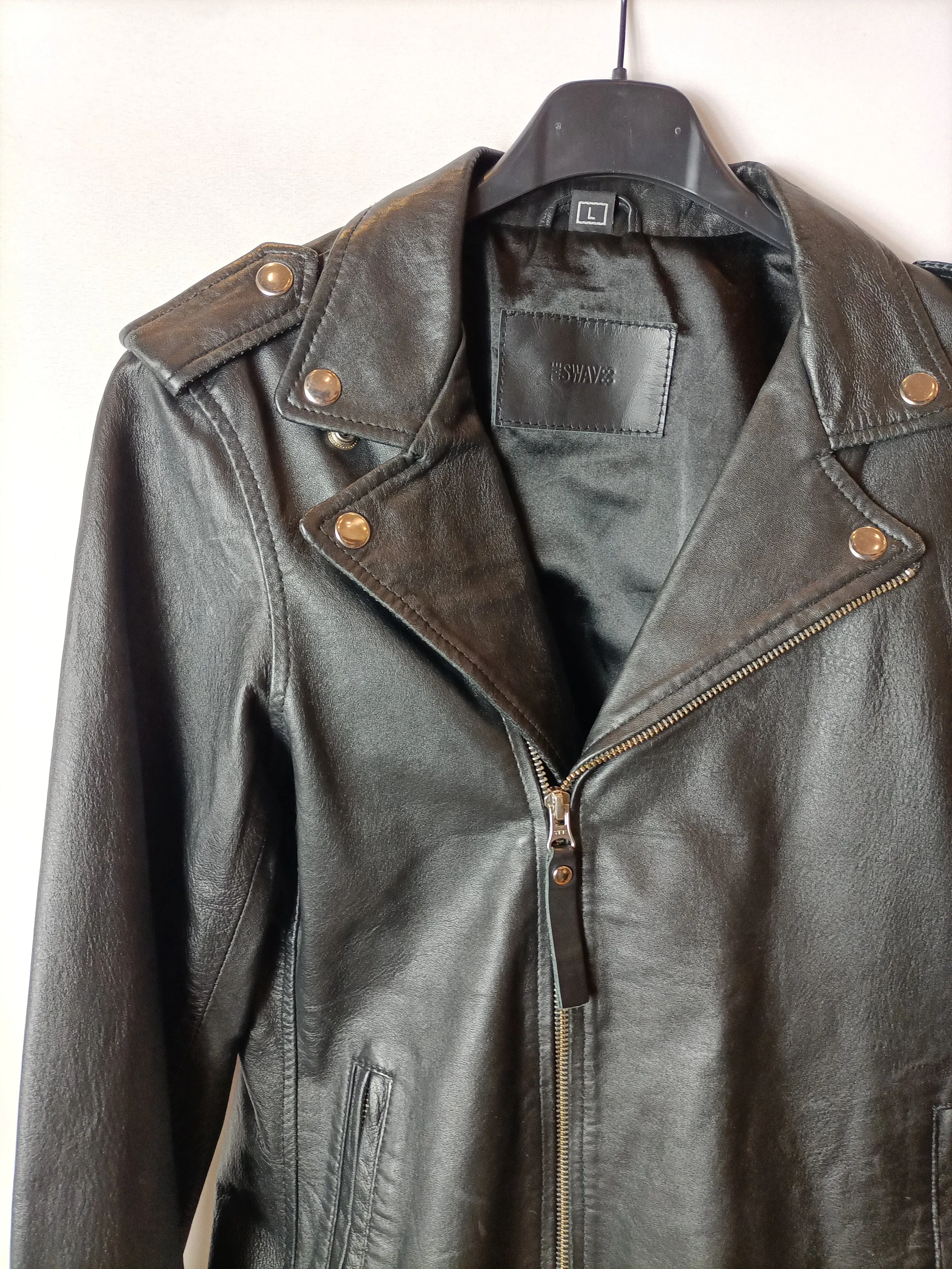 THE SWAY88. Biker negra piel T.l