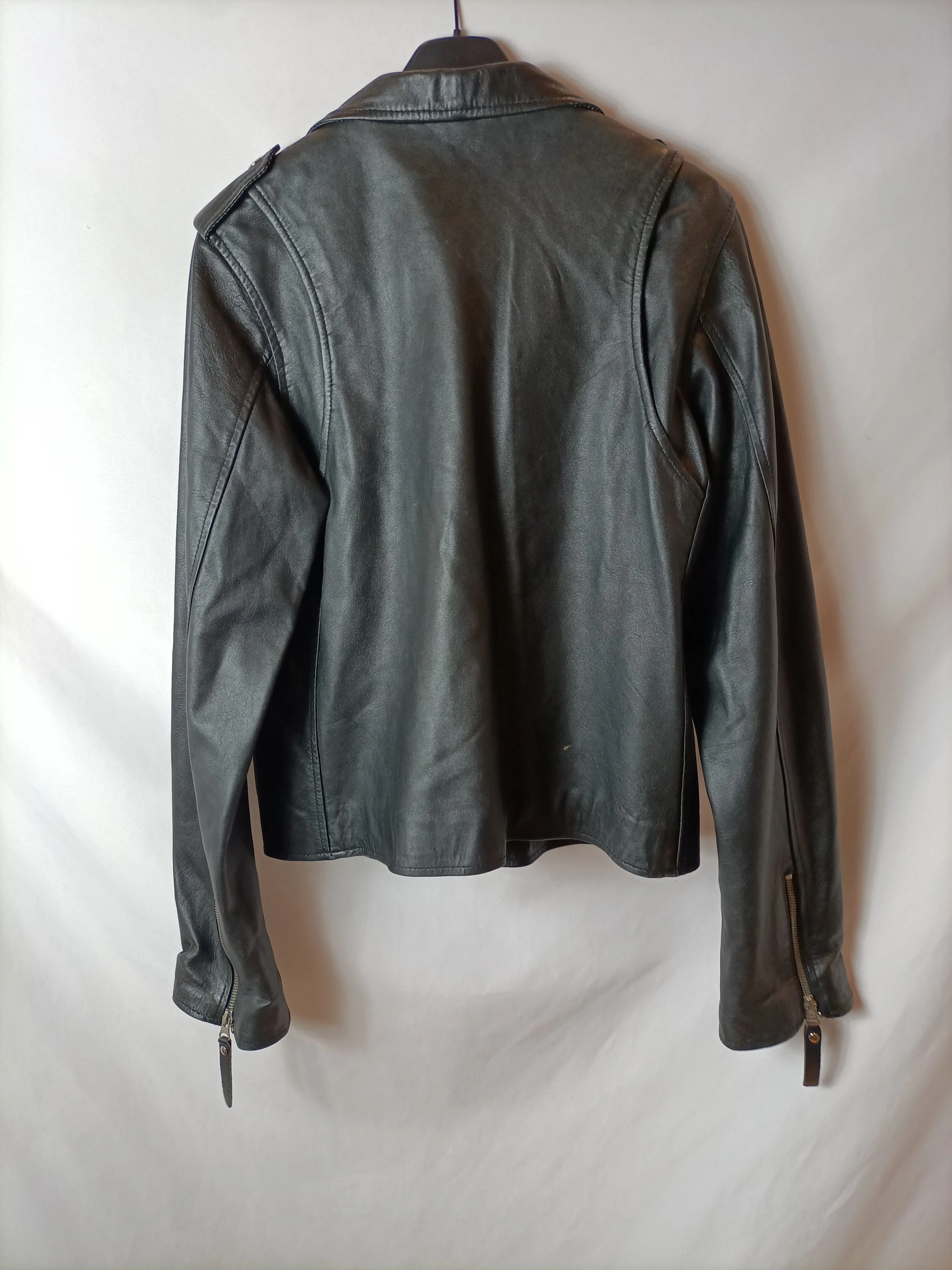 THE SWAY88. Biker negra piel T.l