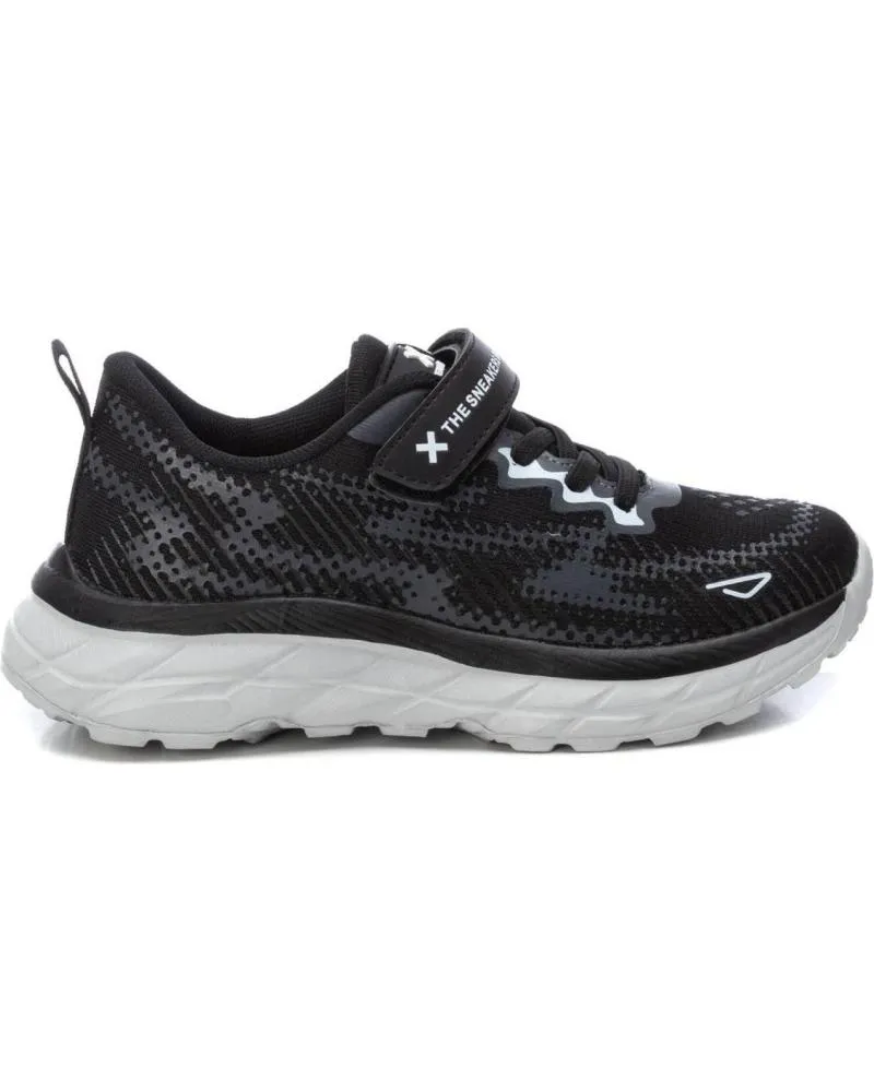 Zapatillas deporte XTI  de Mujer y Hombre 151100  NEGRO
