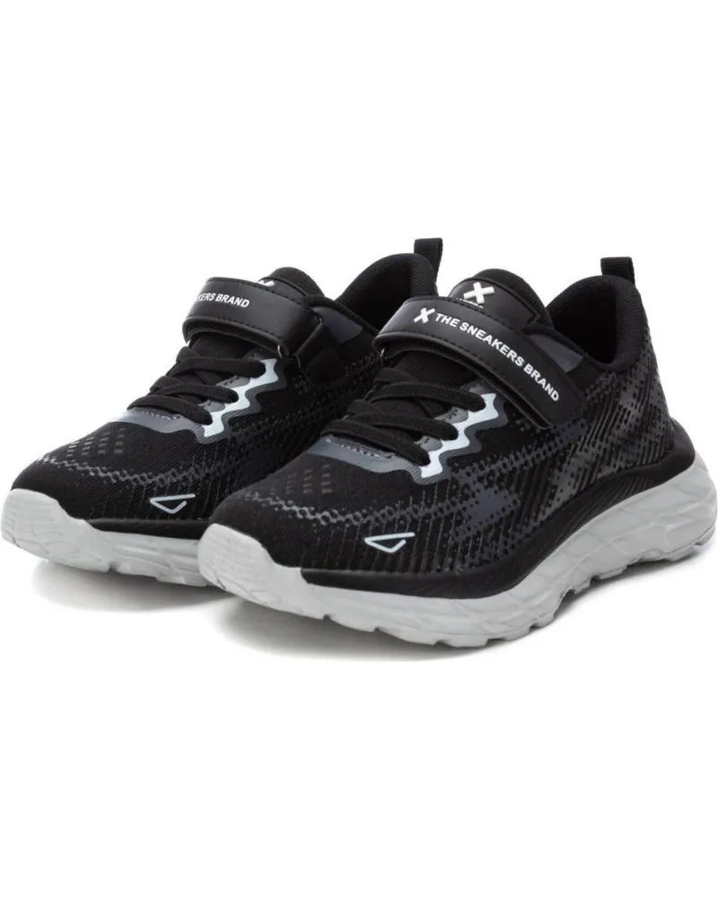 Zapatillas deporte XTI  de Mujer y Hombre 151100  NEGRO