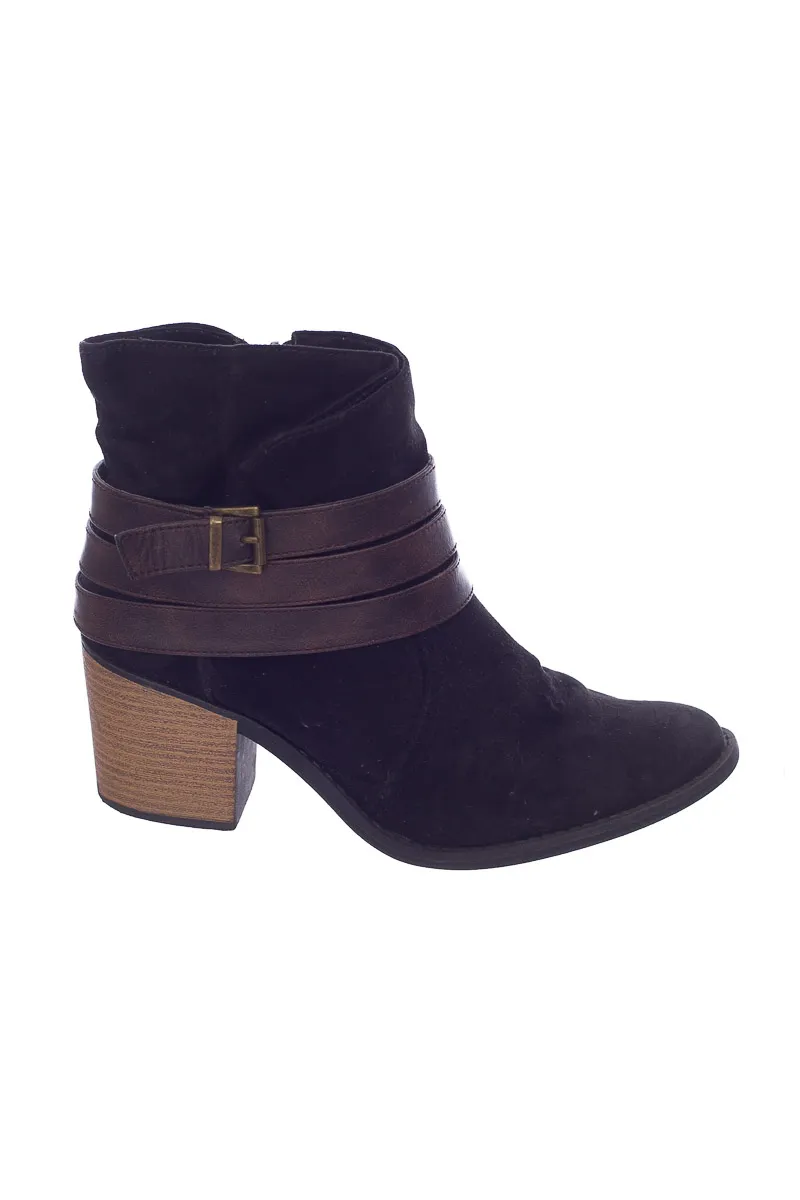 ZAPATOS COLOR NEGRO  QUPID
